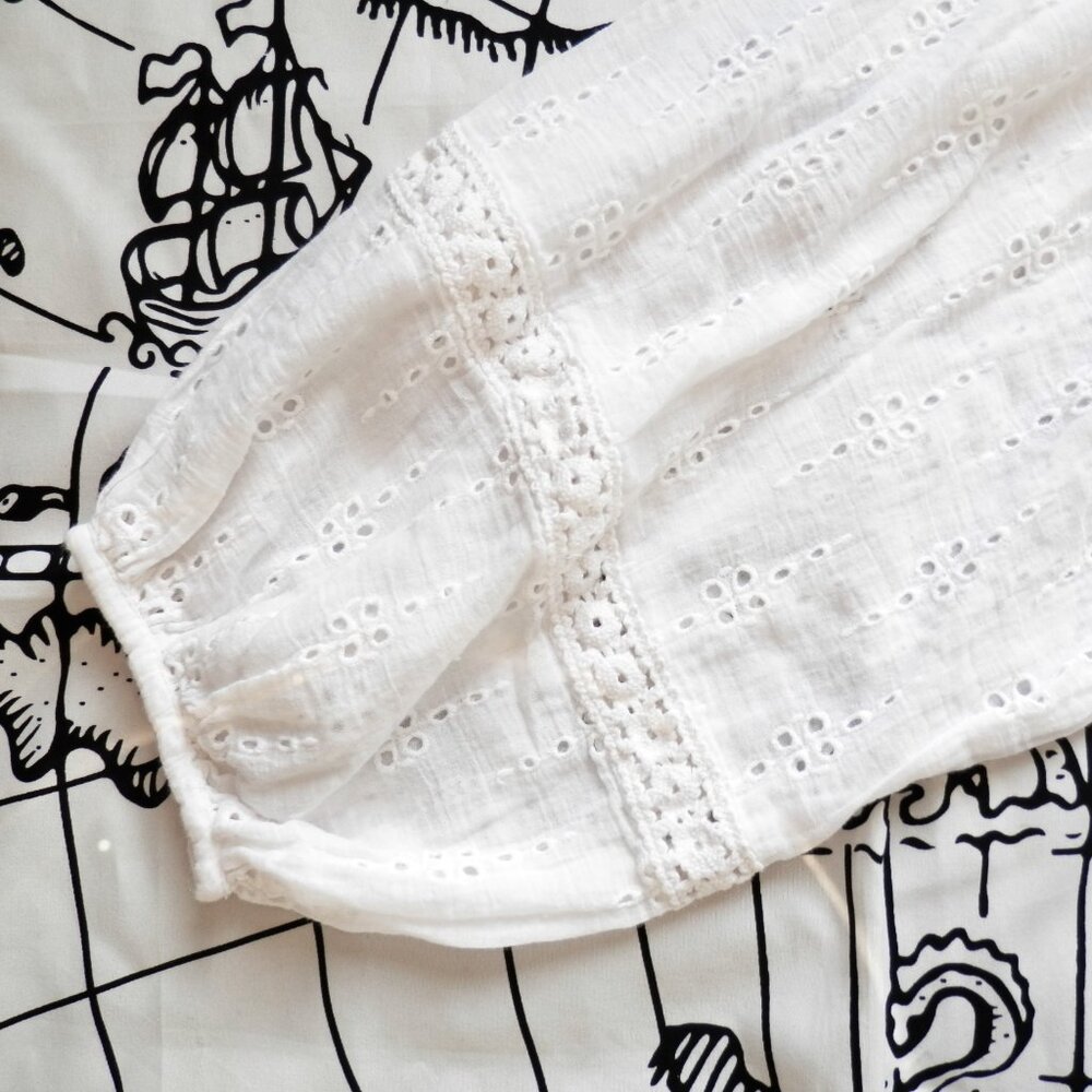AE || Eyelet Boho Long Sleeve Blouse - Picture 5 of 7